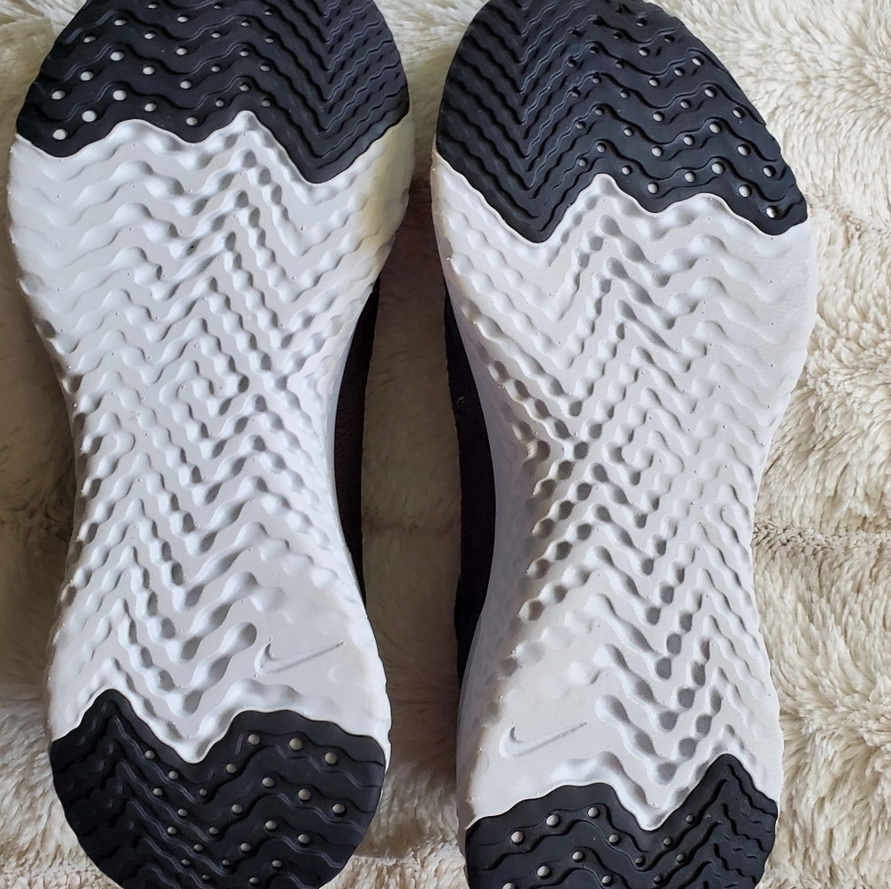 Nike epic react - Picture 3 of 4